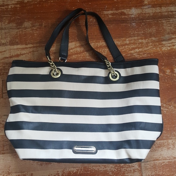 striped bow Betsey Johnson purse - Picture 2 of 3